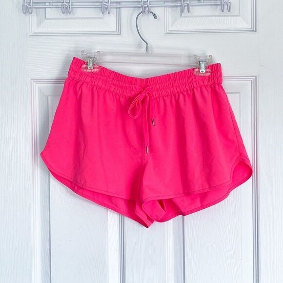 Aritzia Pants - ARITZIA hot pink shorts